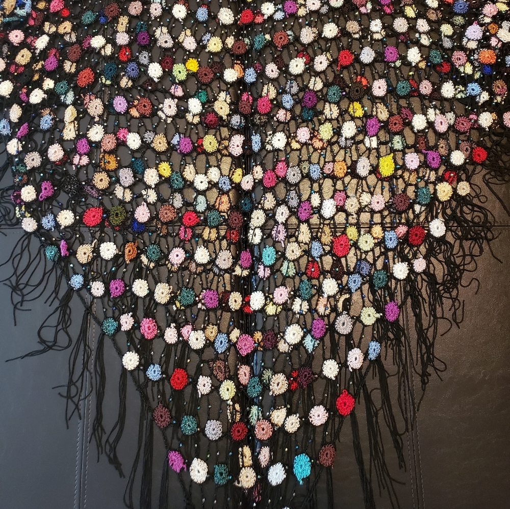 NWT Beautiful Metallic Beaded Poncho - Picture 3 of 4